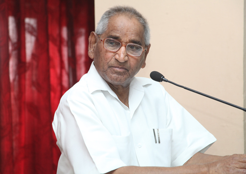Respected Founder-Manager, CMS addressing and motivating the animators at Animators' Conference